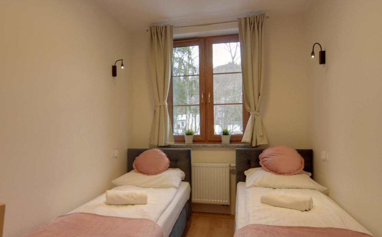 Apartamenty Sun & Ski Willa Nad Strumieniem Nadrzeczna 3D I 3E - Centrum 300M Karpacz Exteriör bild